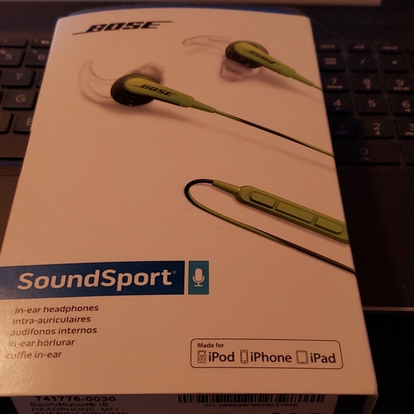 Bose Other - Bose sound sport headphones NWT
